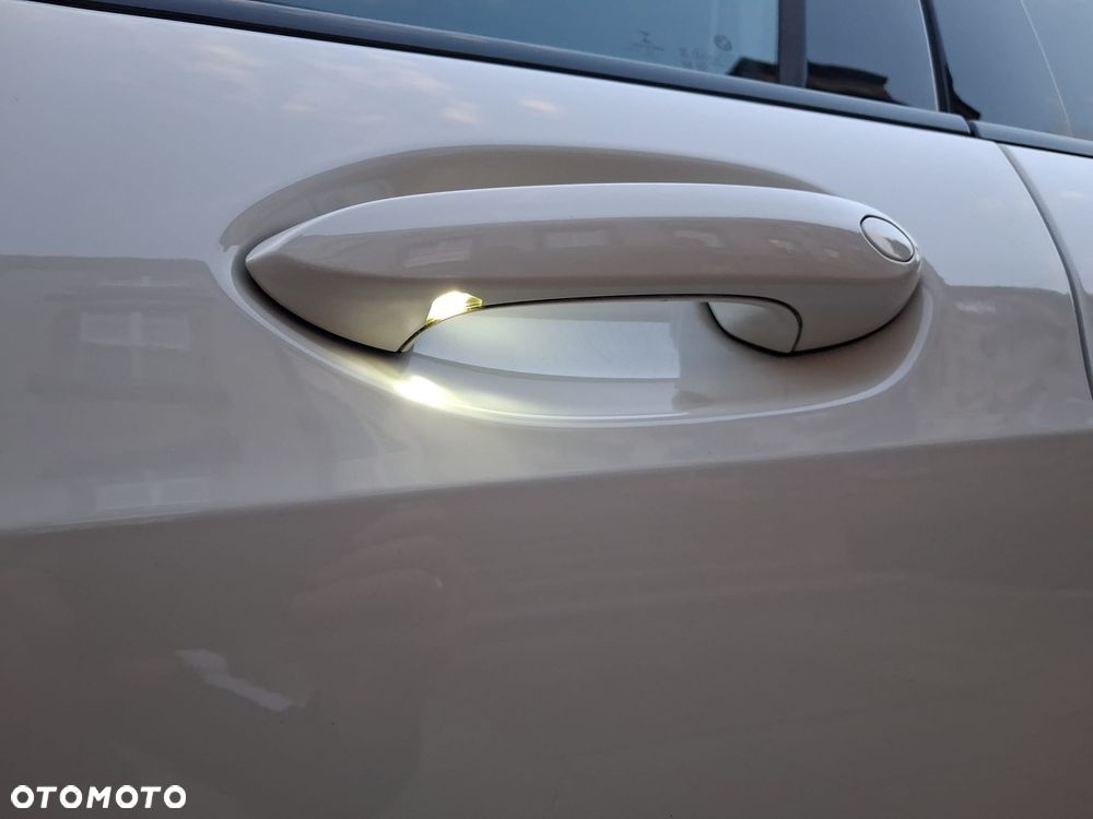 BMW Seria 1 118i Sport Line - 11