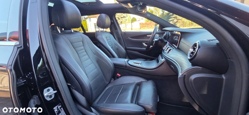 Mercedes-Benz Klasa E 400 d 4Matic 9G-TRONIC AMG Line - 39