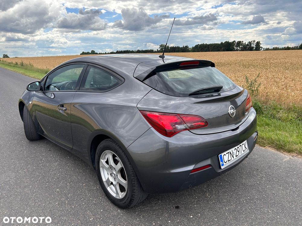 Opel Astra - 4