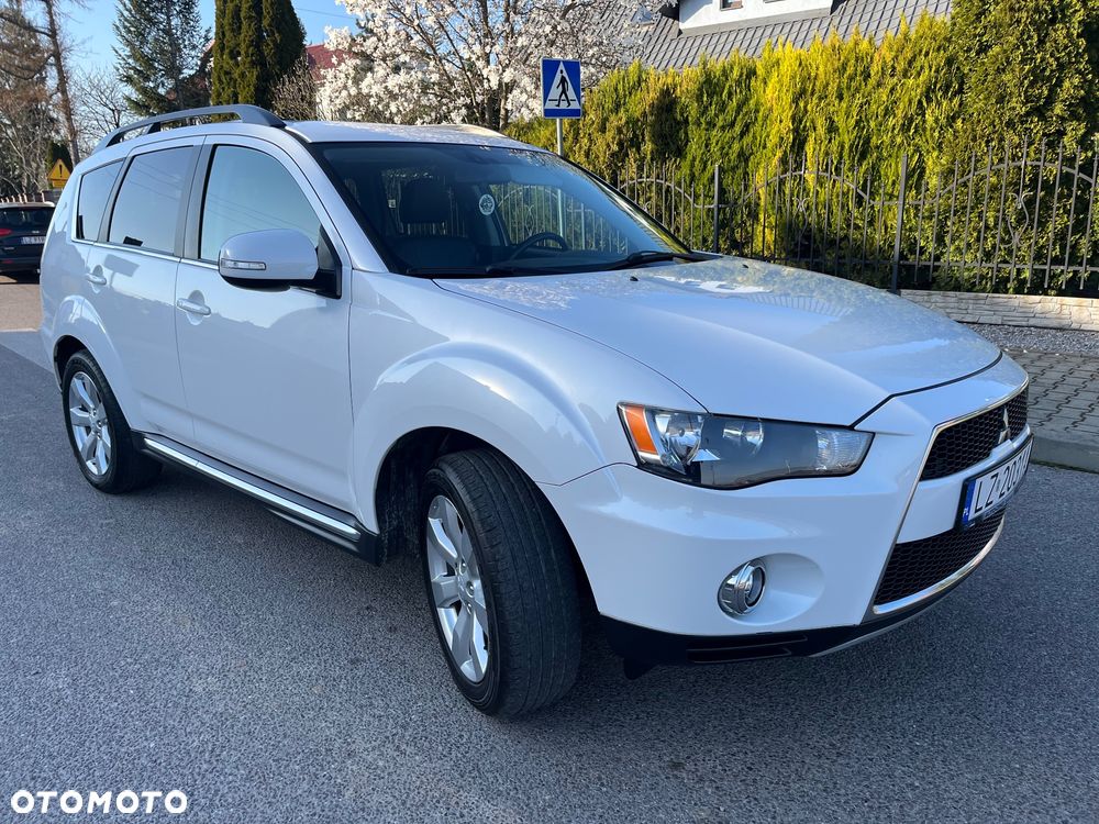 Mitsubishi Outlander 2.2 DID Intense + 4WD - 5
