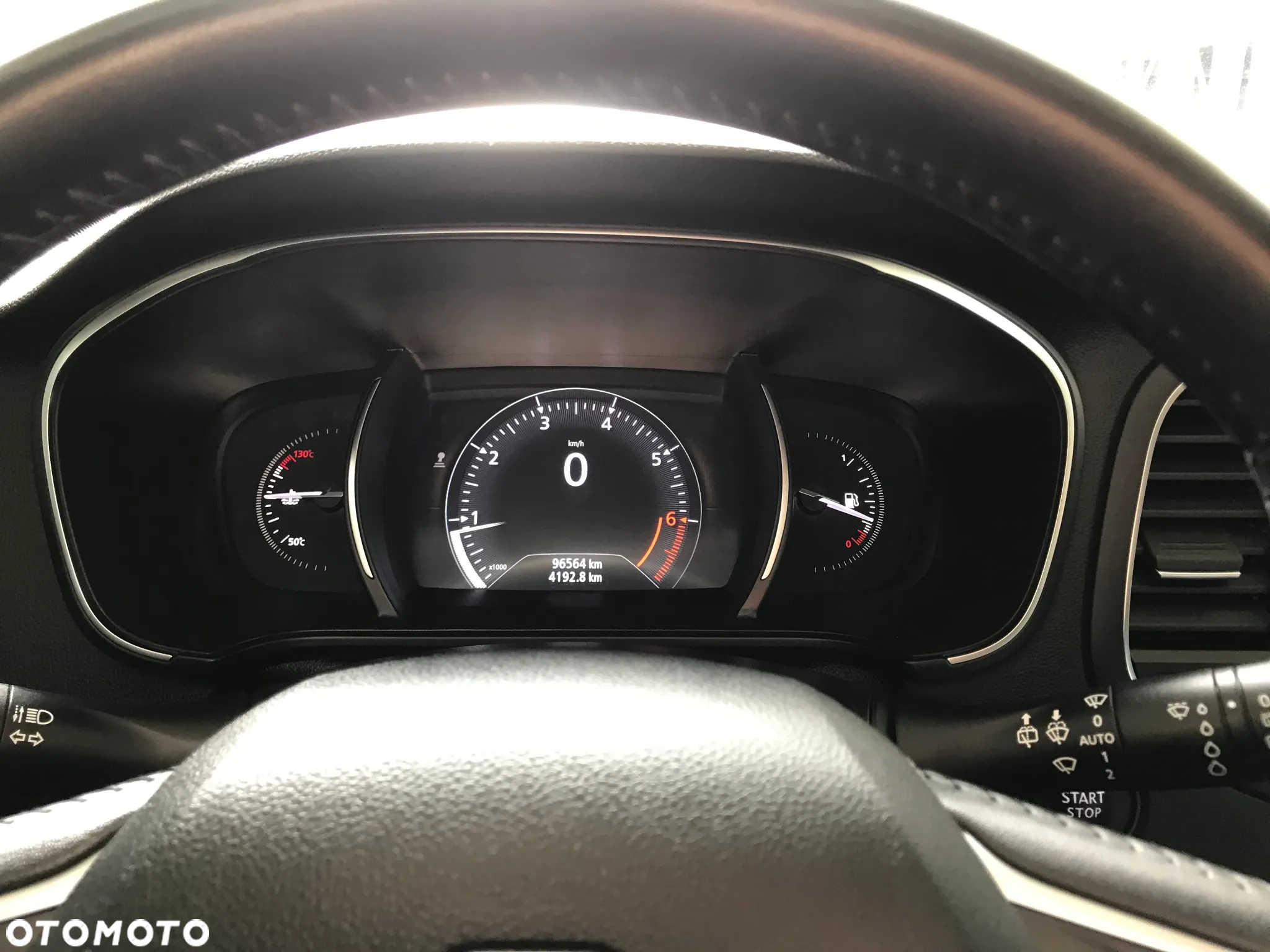 Renault Megane 1.3 TCe FAP Limited - 36