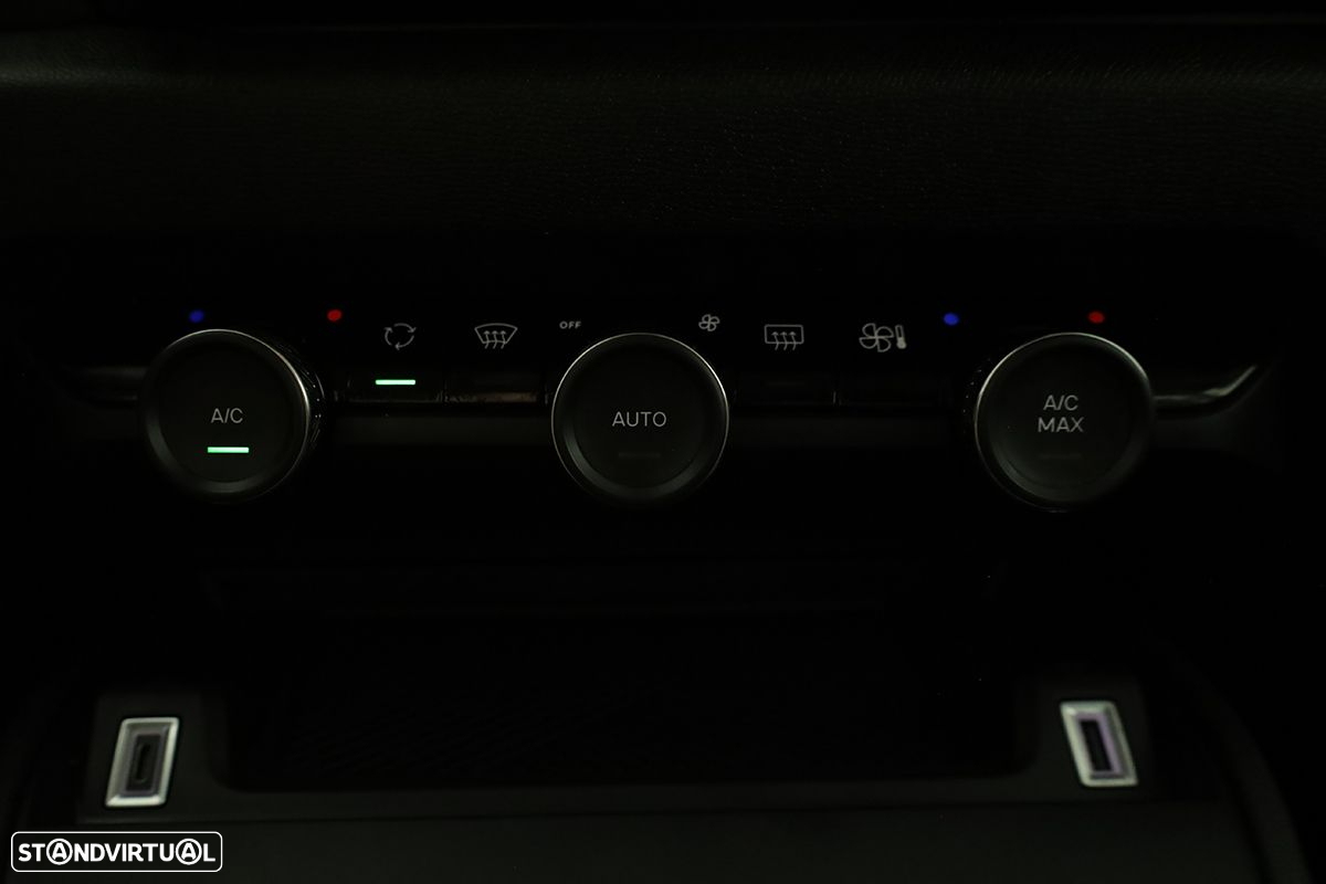 Citroën C4 1.2 PureTech Plus EAT8 - 13