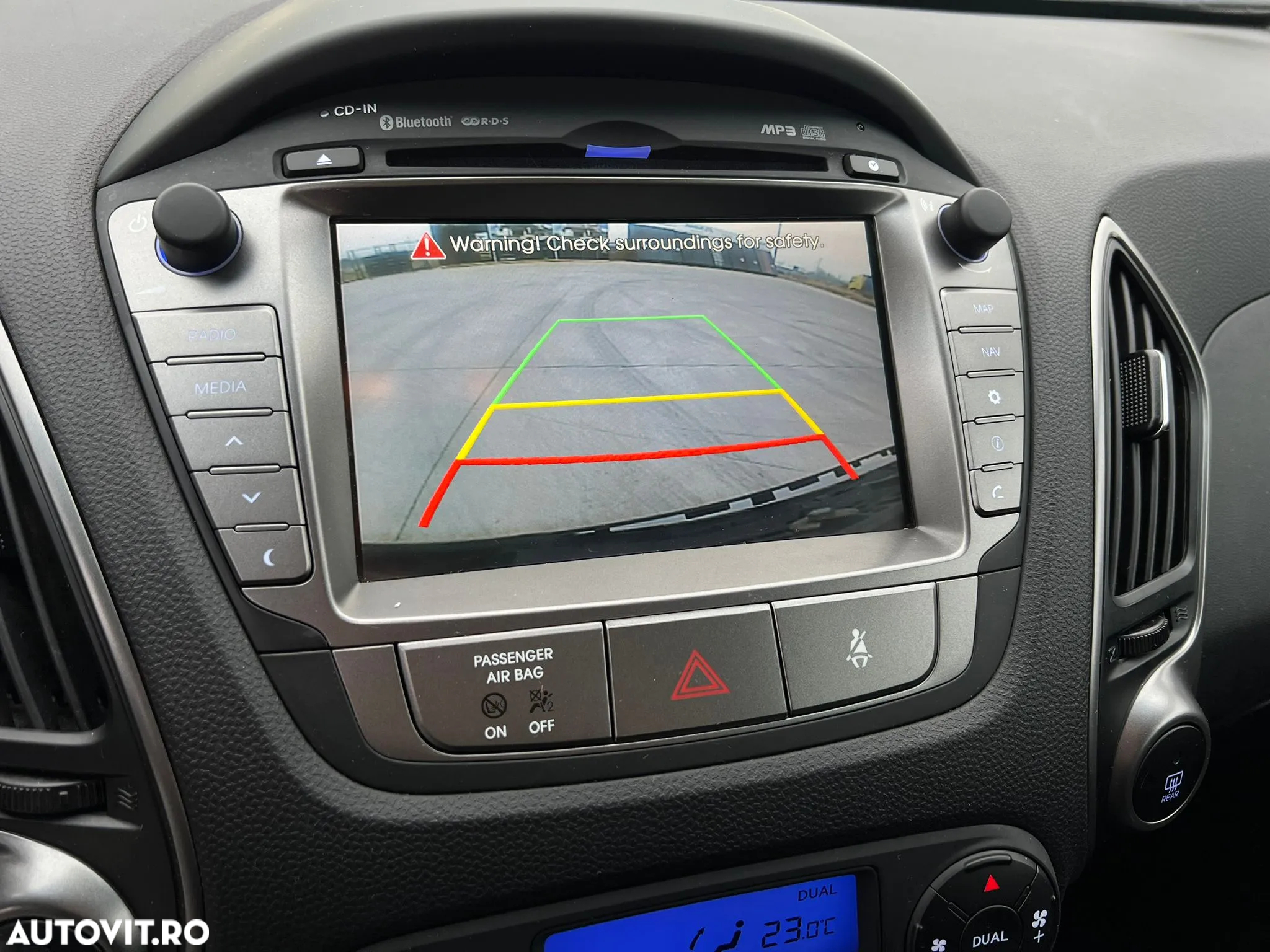 Hyundai ix35 2.0 CRDI 4WD Automatik Premium - 15