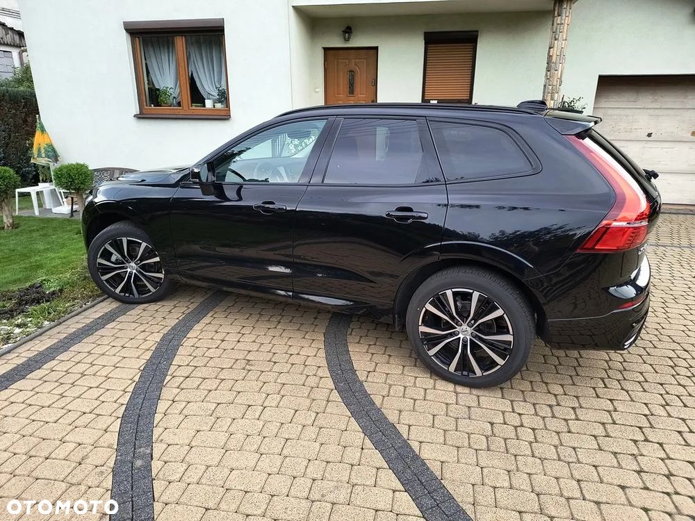 Volvo XC 60 B5 B AWD Plus Black Edition - 17