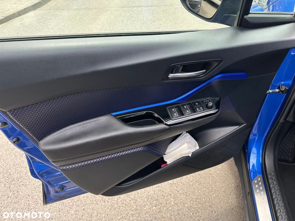 Toyota C-HR - 6