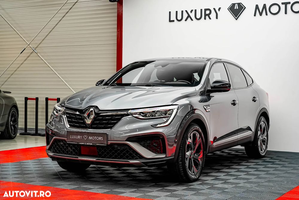 Renault Arkana E-TECH Hybrid RS Line - 9