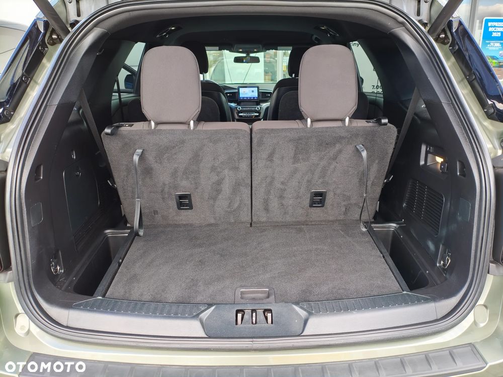 Ford Explorer - 20