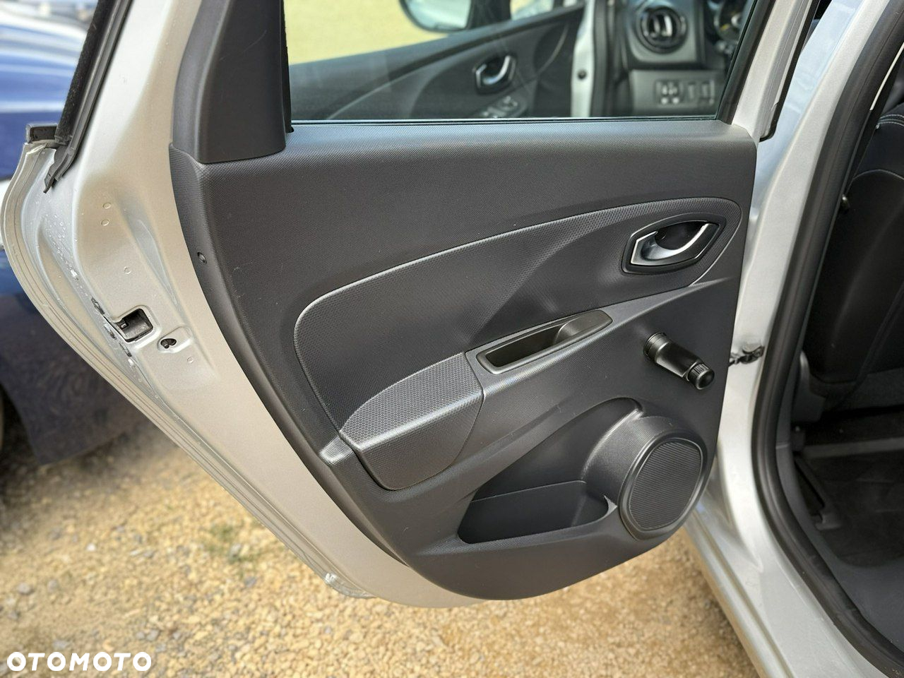 Renault Clio - 16