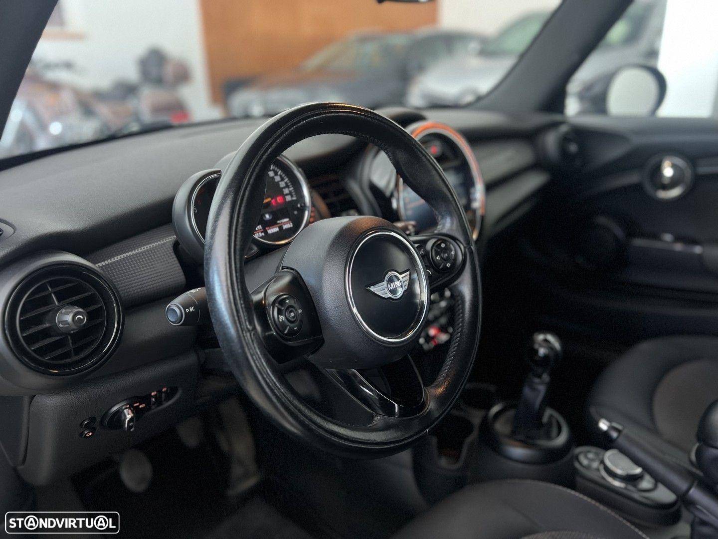 MINI 3 Portas Cooper D - 17