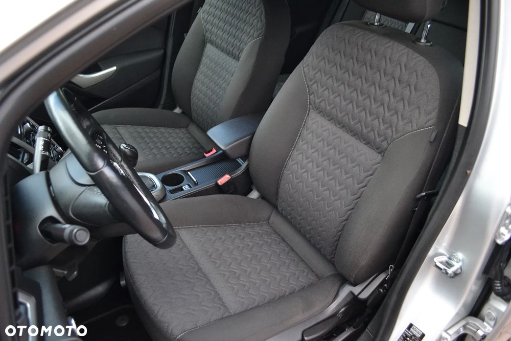 Opel Astra - 12