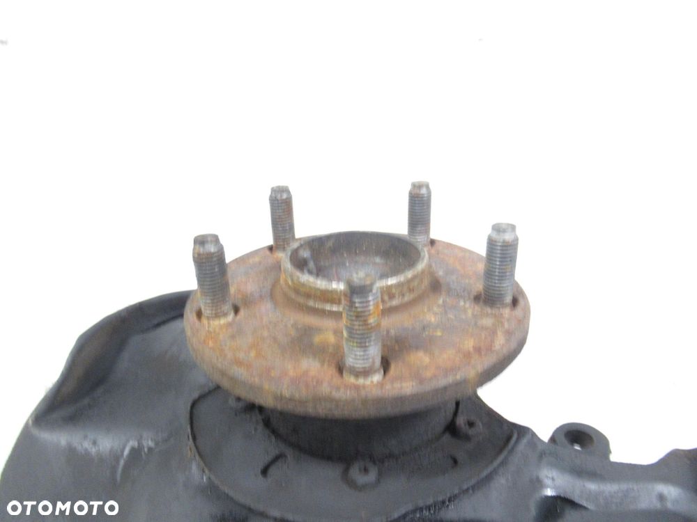 ZWROTNICA PIASTA PRZEDNIA PRAWA LEXUS IS I 200 - 5