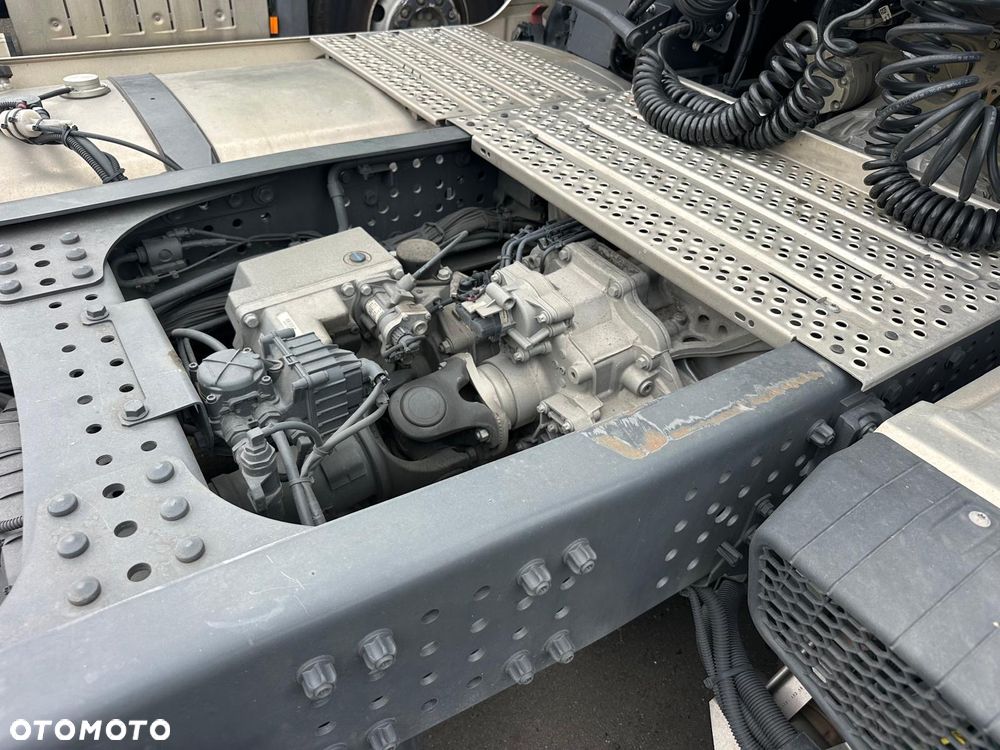 Mercedes-Benz Actros 1853 BIG SPACE retarder - 5