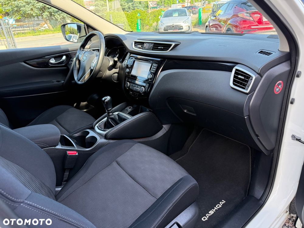 Nissan Qashqai 1.2 DIG-T 360 - 22