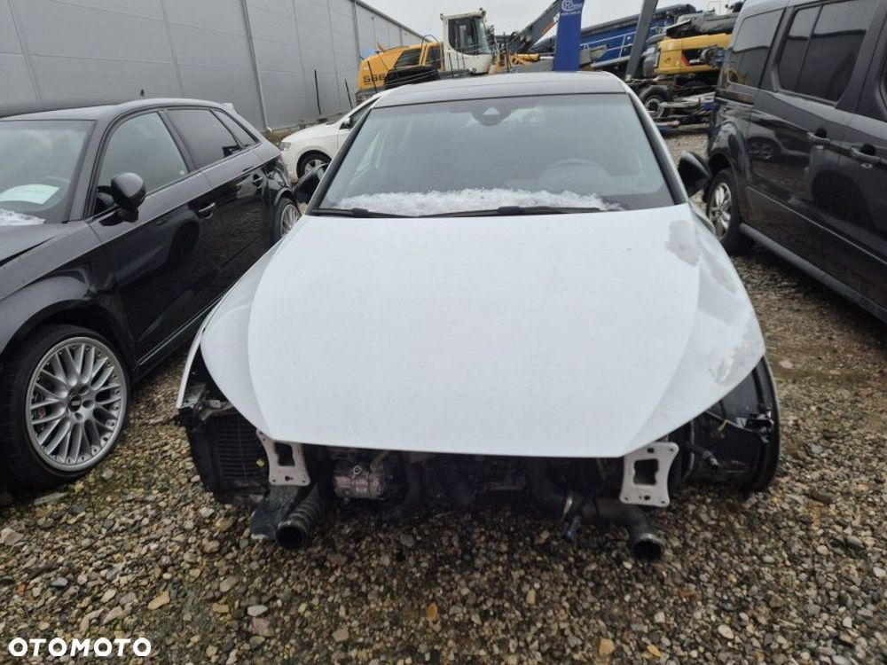 Audi RS3 Sportback - 3