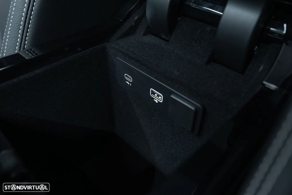 Land Rover Range Rover Velar P400e - 52