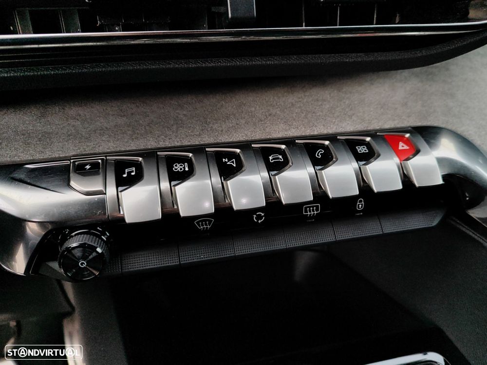 Peugeot 3008 1.6 Hybrid GT e-EAT8 - 28