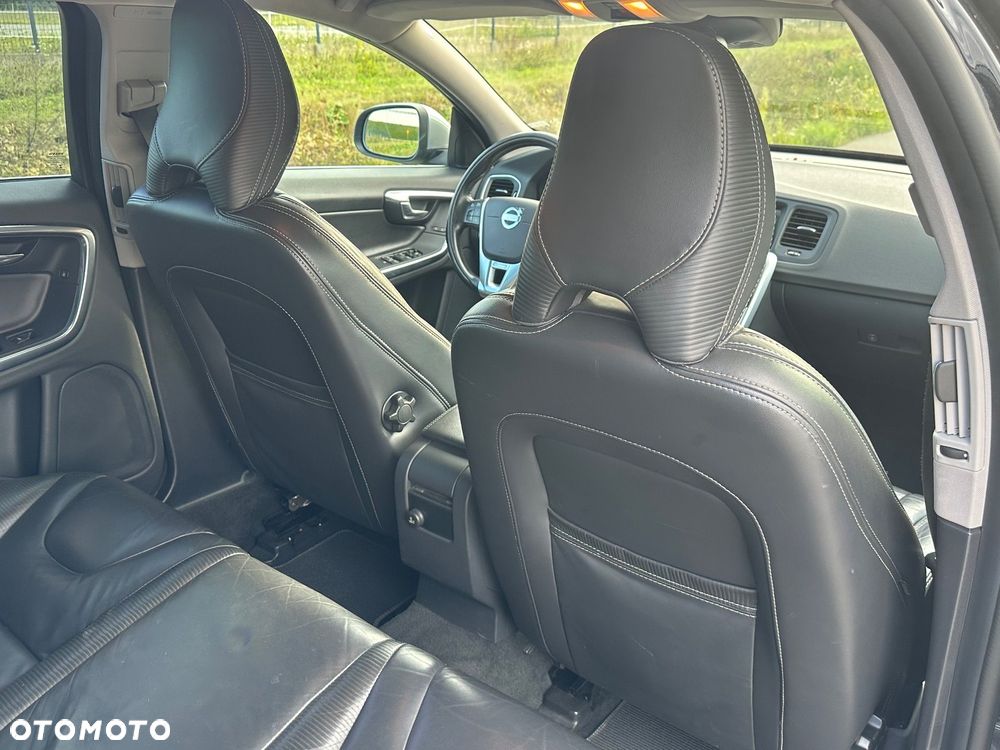 Volvo V60 - 24