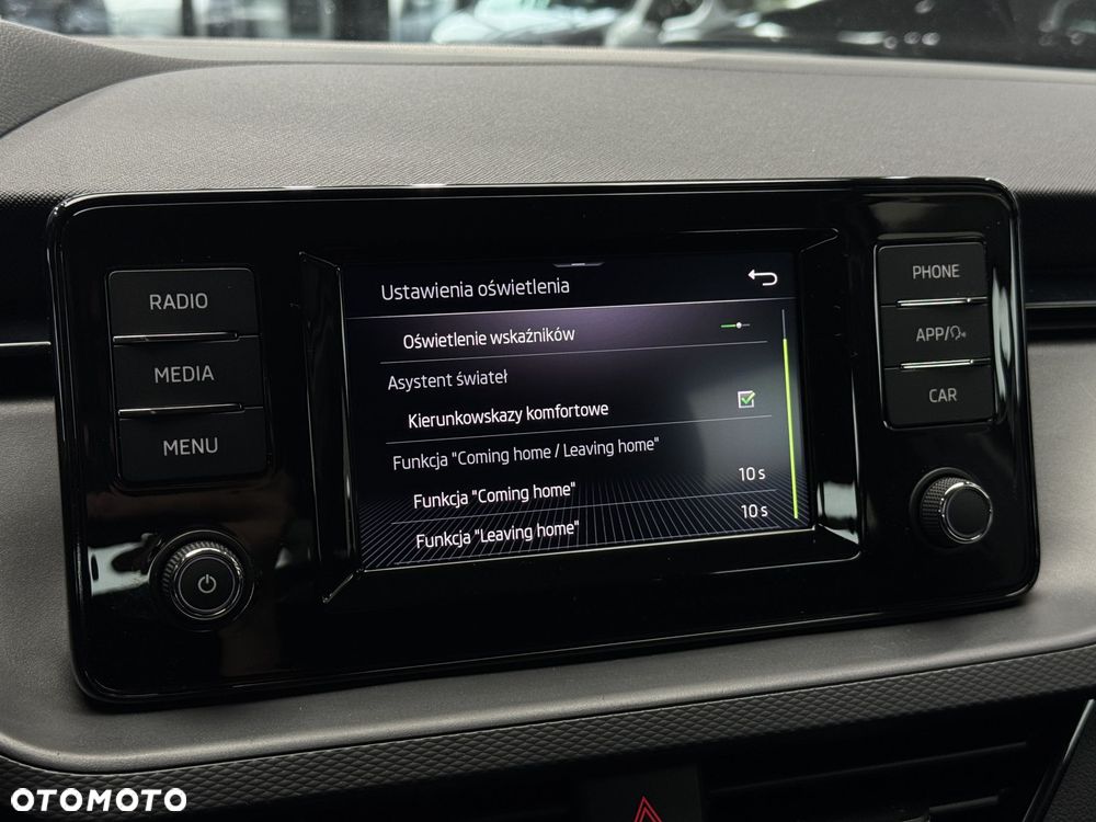 Skoda Scala 1.0 TSI Ambition - 32