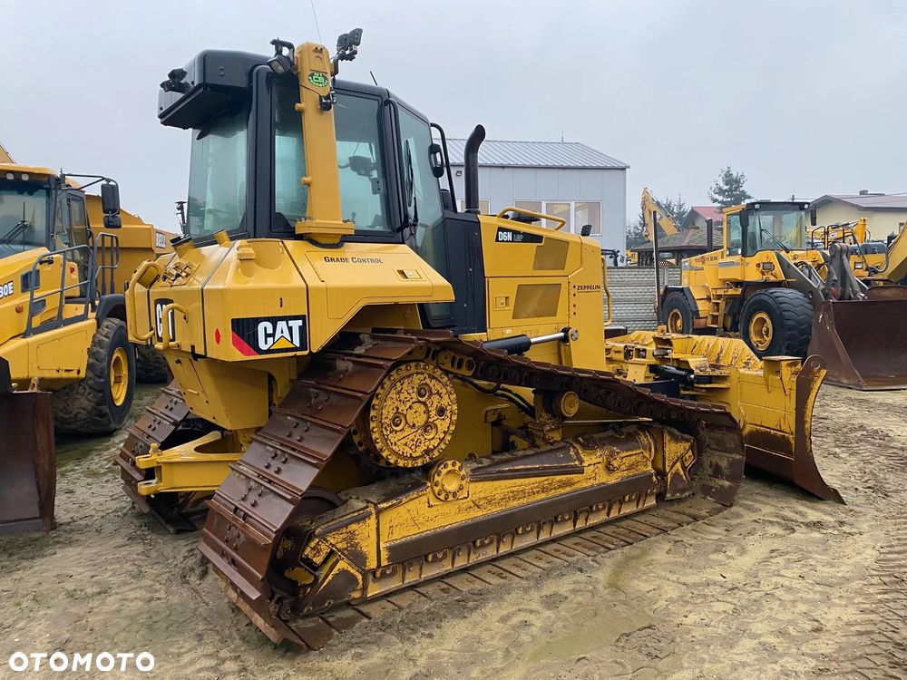 Caterpillar CAT D6N LGP, 2017 ROK, 8200 MTH, Z NIEMIEC, - 5