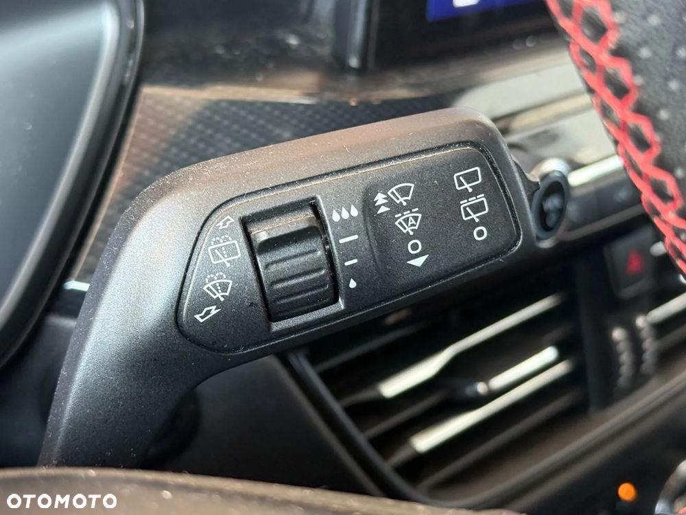 Ford Kuga 1.5 EcoBoost FWD ST-Line - 21
