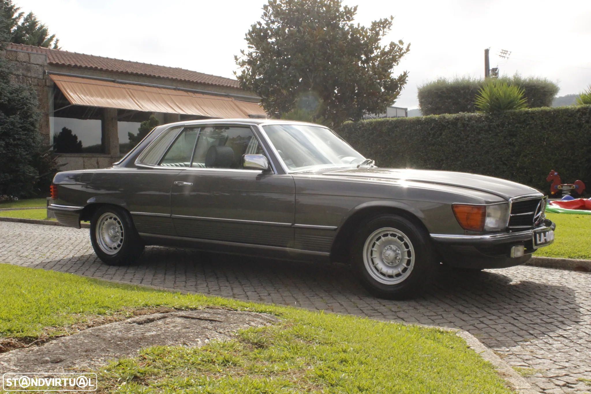 Mercedes-Benz 280 - 5