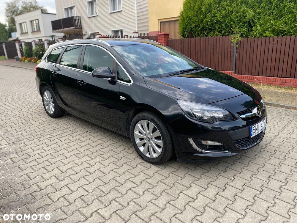 Opel Astra IV 1.4 T Cosmo - 4