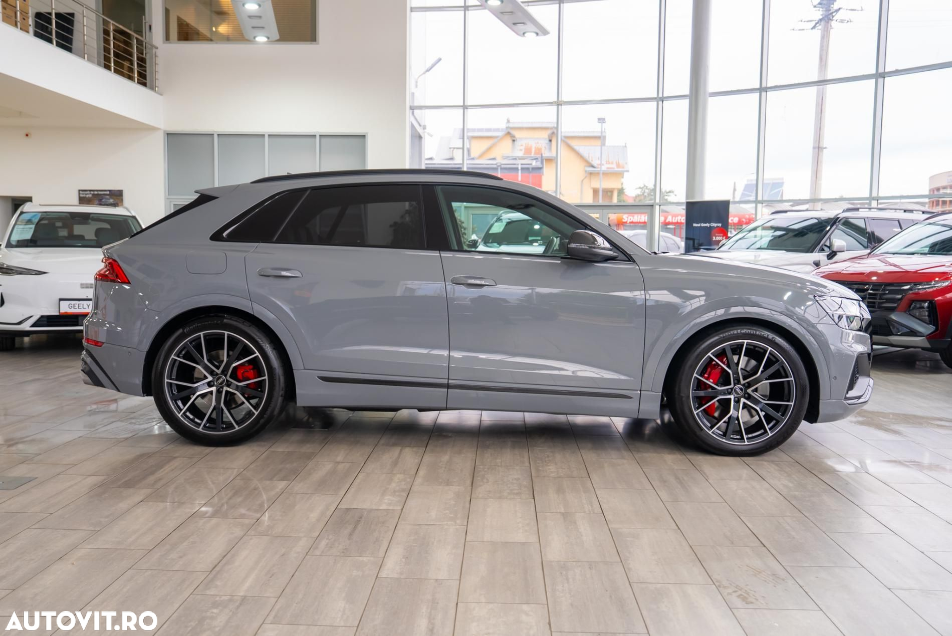 Audi SQ8 - 9