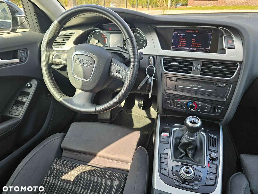 Audi A4 Limousine 2.0 TDI DPF S line Sportpaket (plus) - 15