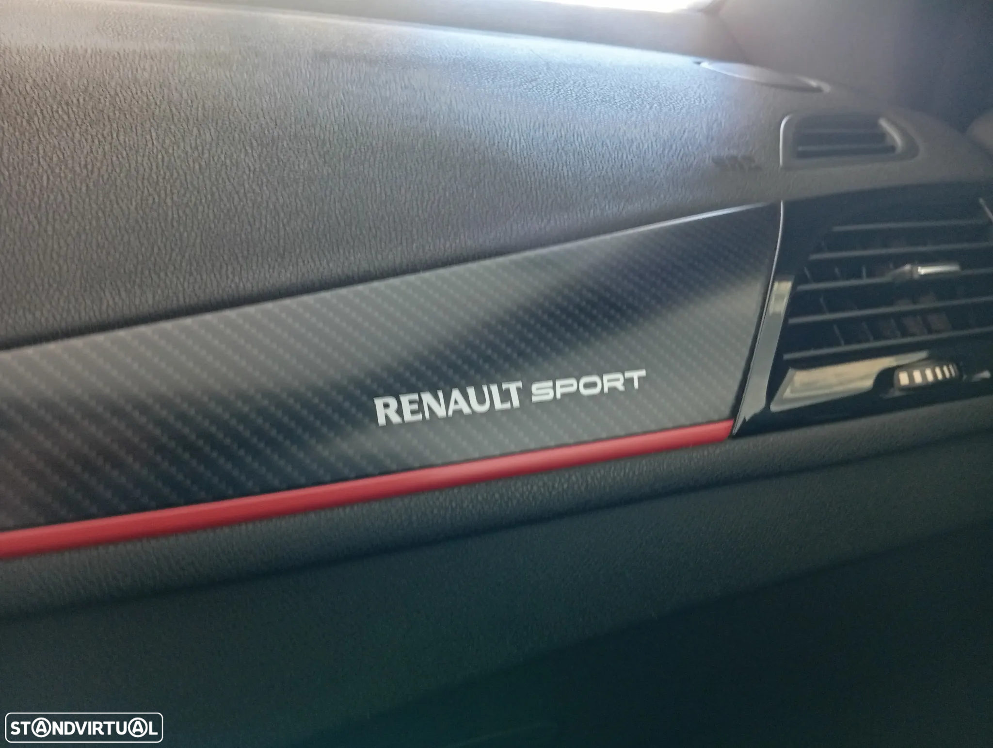 Renault Mégane Coupe 2.0 T RS - 4