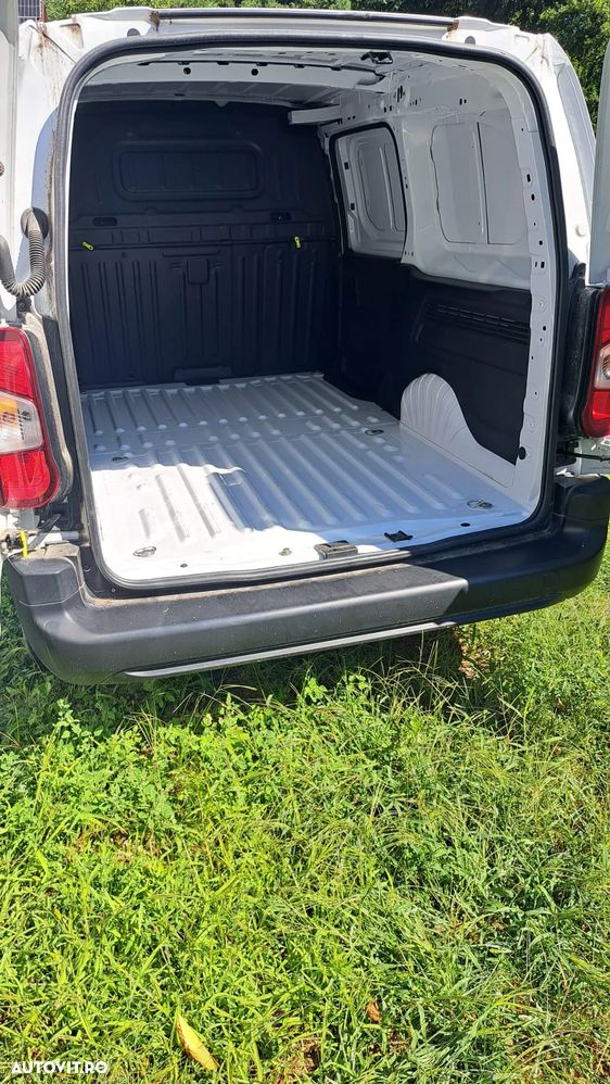 Citroën BERLINGO - 6