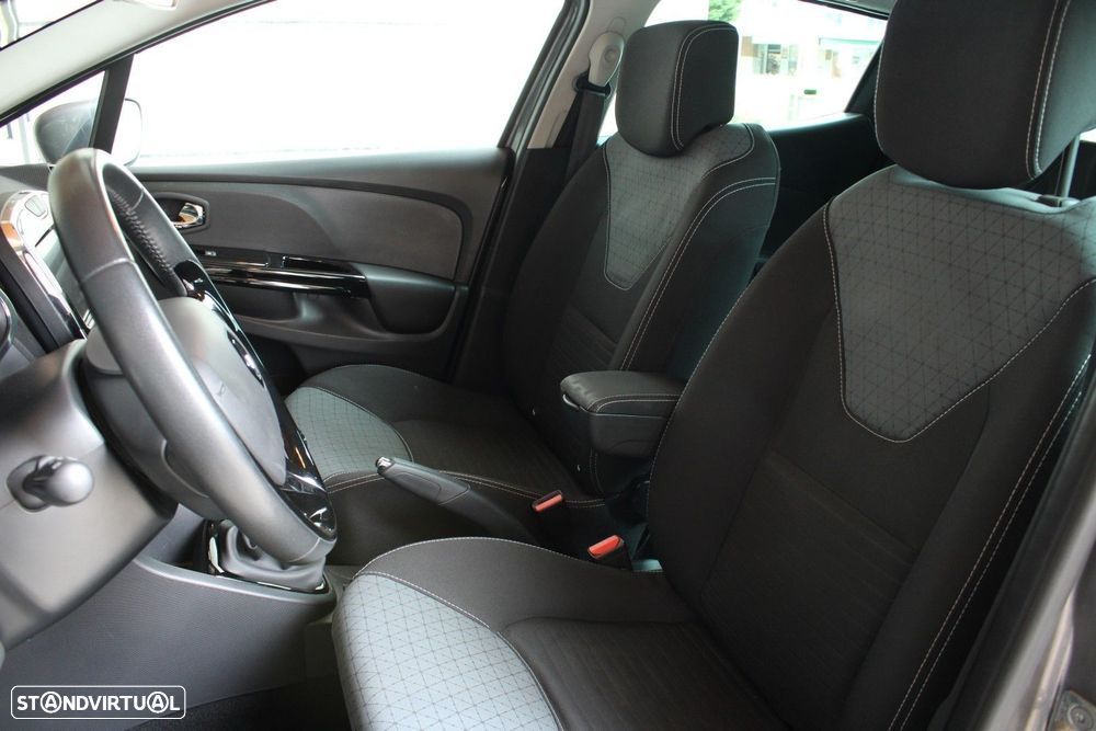Renault Clio 1.5 dCi Dynamique S - 33