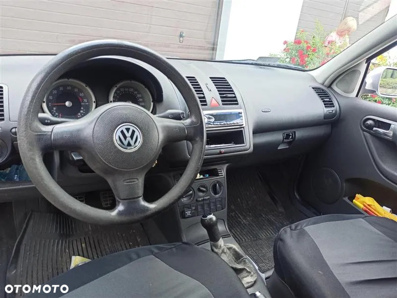 Volkswagen Polo 1.4 - 7