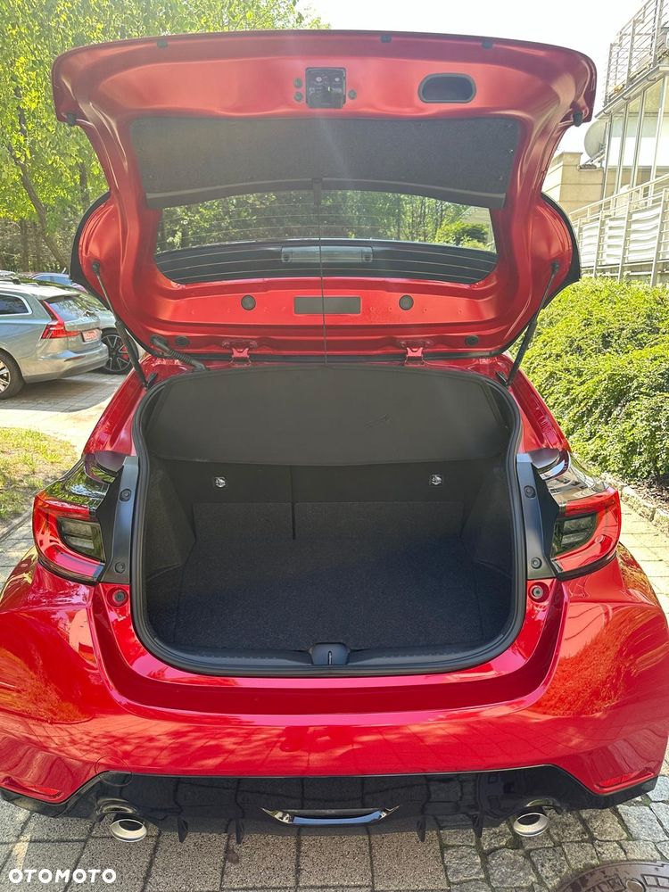 Toyota Yaris GR 1.6 Dynamic - 3