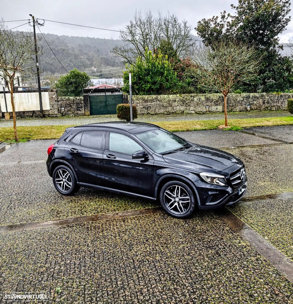 Mercedes-Benz GLA 220 d 7G-DCT AMG Line - 33