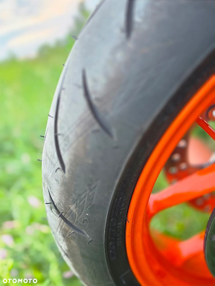 KTM DUKE 890 - 10