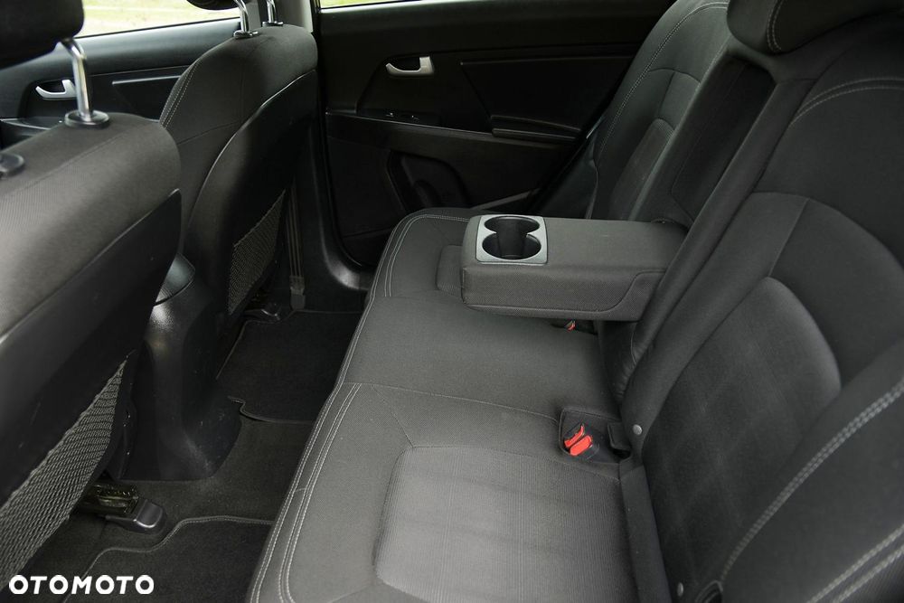 Kia Sportage 1.6 GDI 2WD ISG Attract - 24