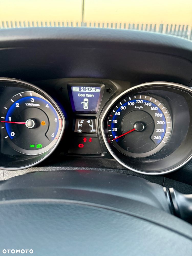 Hyundai i30 blue 1.6 CRDi Passion - 19