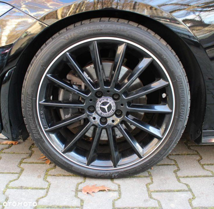 Mercedes-Benz CLA - 35