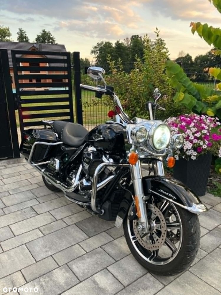 Harley-Davidson Touring Road King - 4