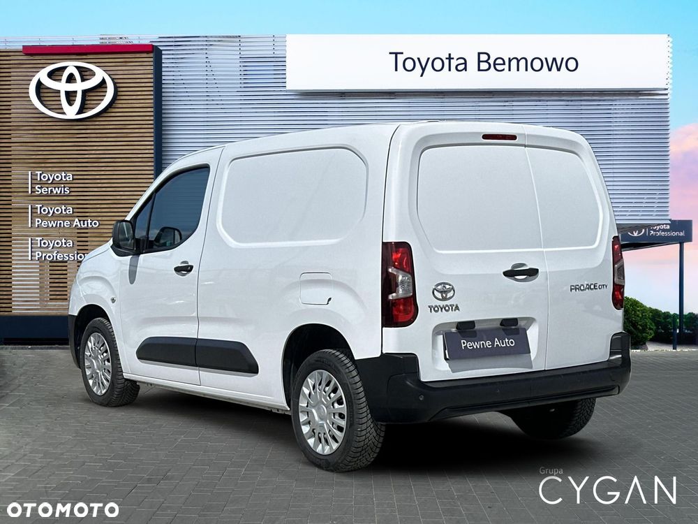 Toyota PROACE CITY - 8