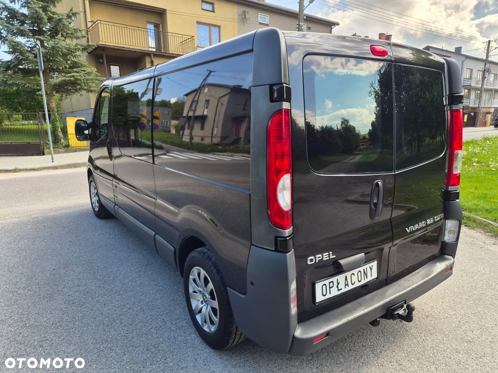 Opel Vivaro - 16