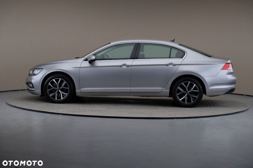 Volkswagen Passat 2.0 TSI Business DSG - 4