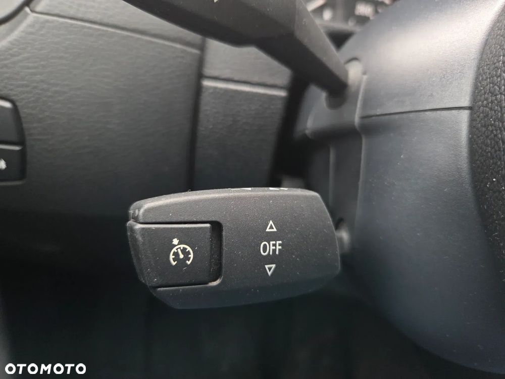 BMW X1 xDrive20d - 34