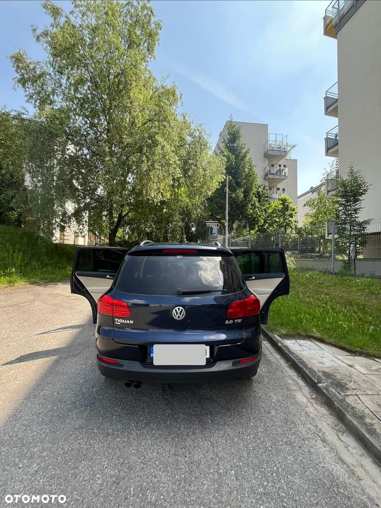 Volkswagen Tiguan - 14