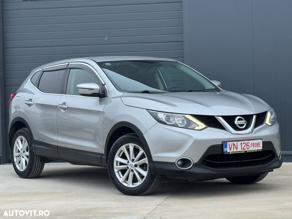 Nissan Qashqai - 1