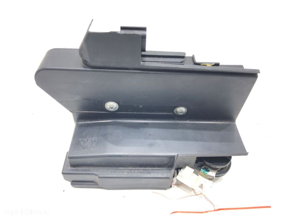 ZAMEK DRZWI PRAWY TYŁ  DACIA DUSTER (HM_) 2017 - 2022 1.5 dCi 115 (HMAD) 85 kW [116 KM] olej - 1