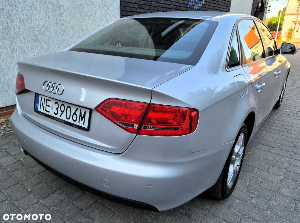 Audi A4 Limousine - 6