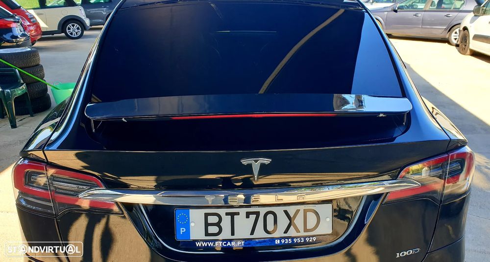 Tesla Model X Long Range - 10