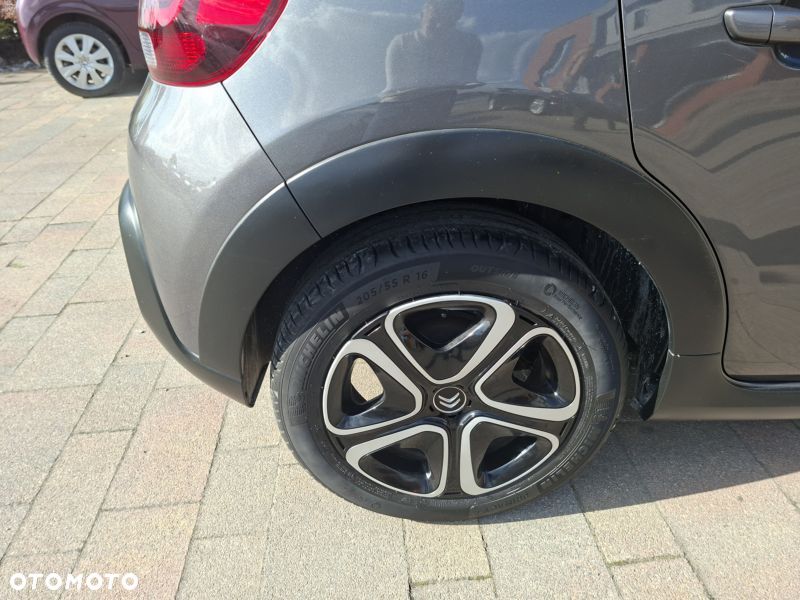 Citroën C3 Pure Tech 82 FEEL - 14