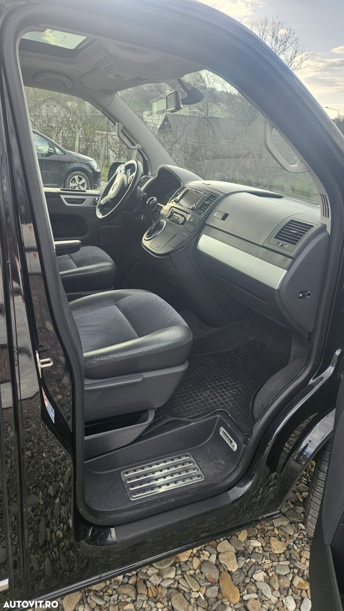 Volkswagen Multivan - 9